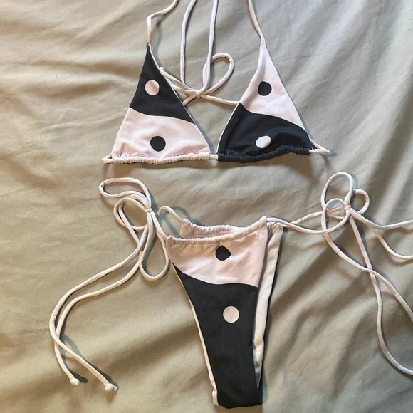 Andi Bagus Yin Yang, Black and White, Micro Bikini - Picture 5 of 7